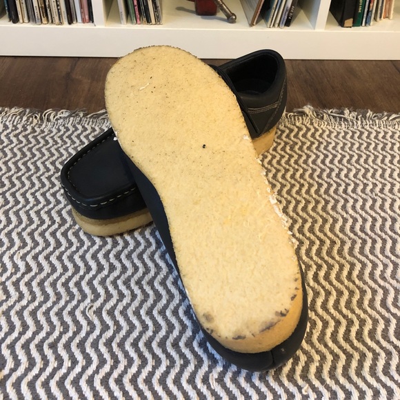 Black Chippewa Moccasin Oxfords with Crepe Sole - Picture 3 of 4